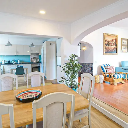 Вилла Tibouchina *