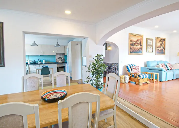 Βίλα Tibouchina *