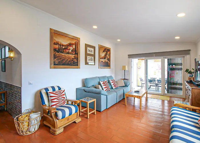 Tibouchina Villa Albufeira