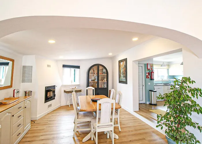 别墅 Tibouchina 阿尔布费拉